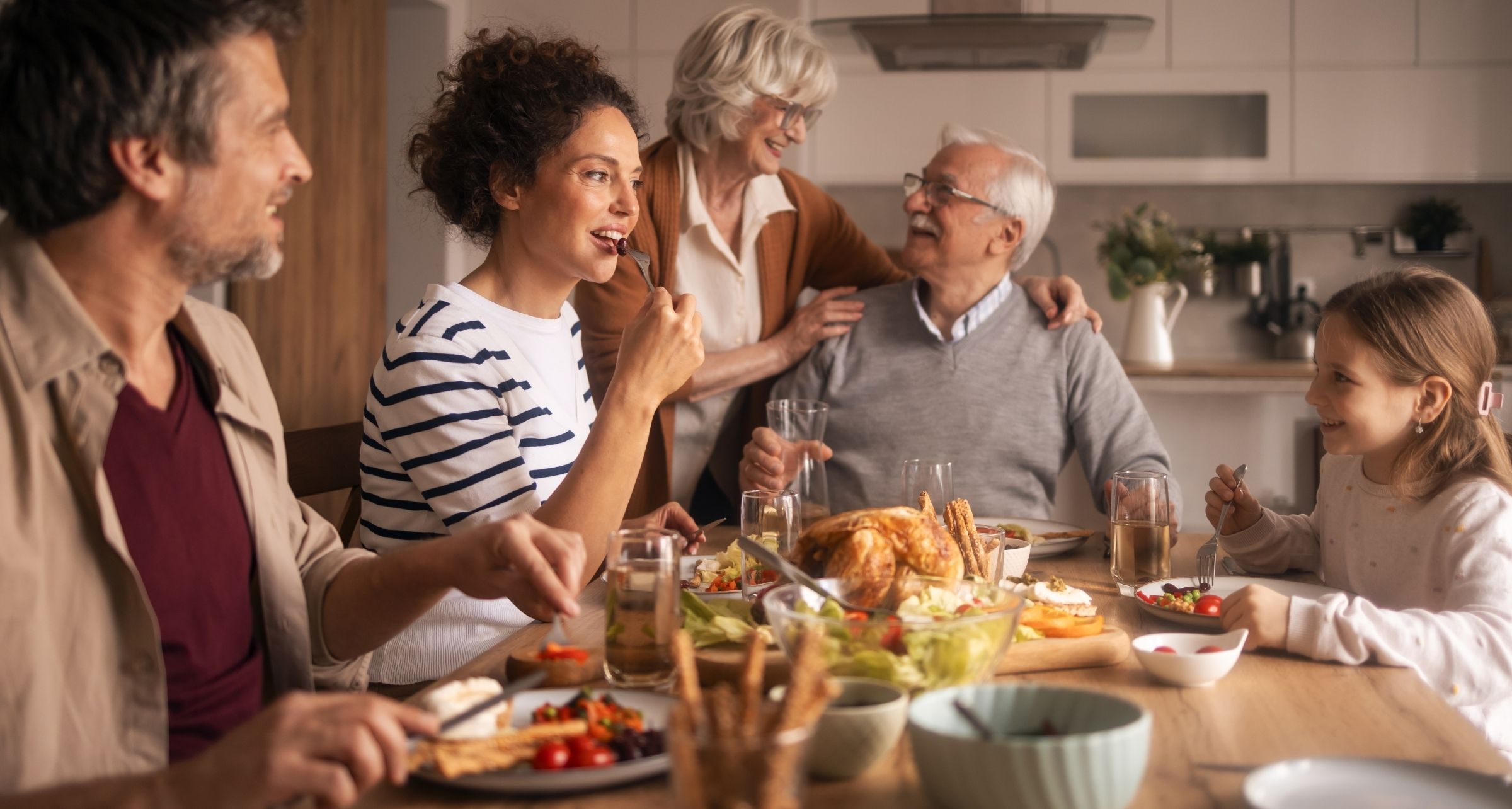 Fatica di ascolto durante le cene in famiglia